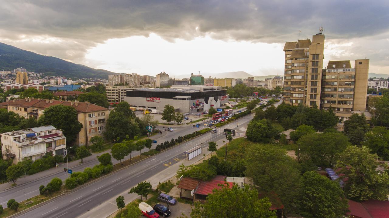 Astera Apart Hotel Skopje Exterior photo